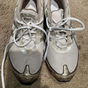 ASICS women’s gym shoes size 9.